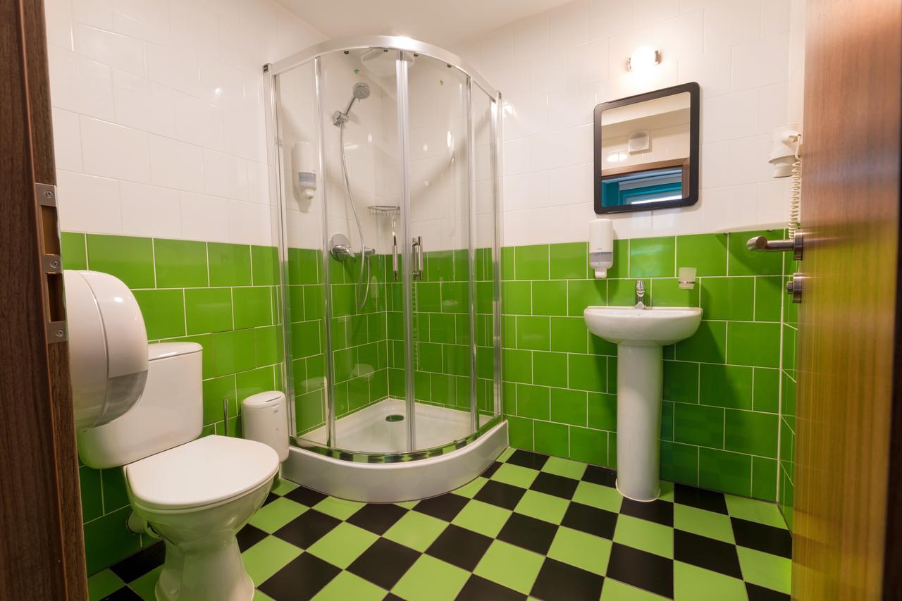 Safestay Bratislava Presidential Palace Екстериор снимка