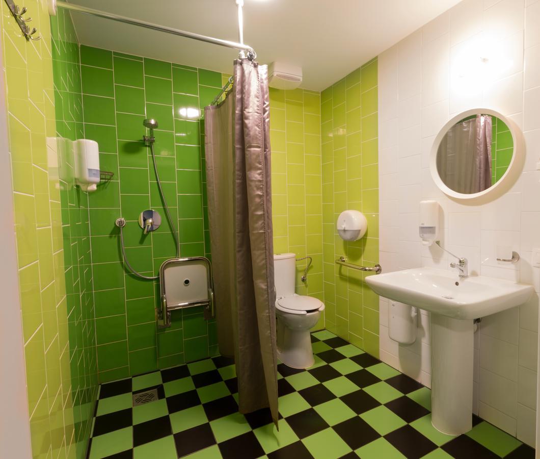 Safestay Bratislava Presidential Palace Екстериор снимка